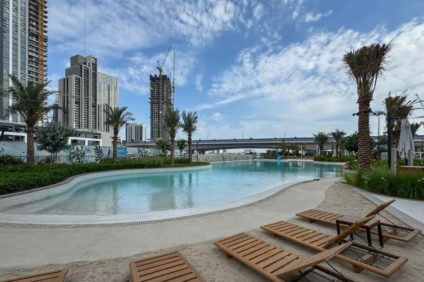 Apartment Chic And Stylish 1 Bedroom Getaway In Creek Beach Dubai United Arab Emirates