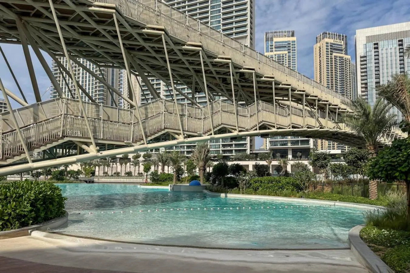 Chic And Stylish 1 Bedroom Getaway In Creek Beach Dubai