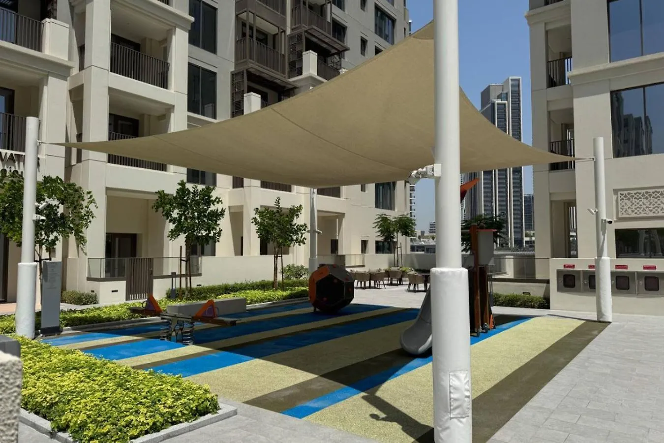 Apartment Chic And Stylish 1 Bedroom Getaway In Creek Beach Dubai